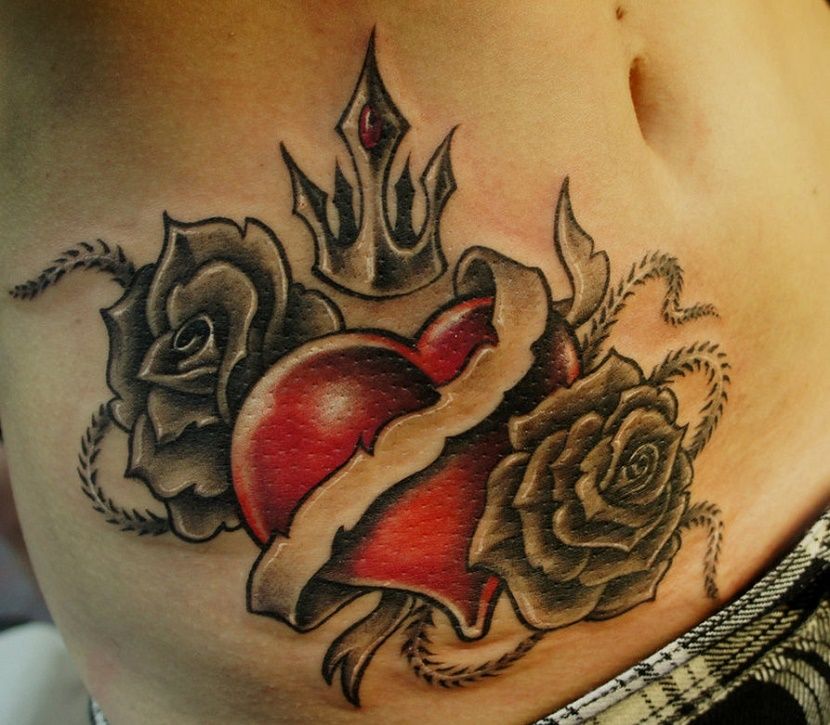 Featured image of post Pecho Tatuajes De Corazones Con Flores